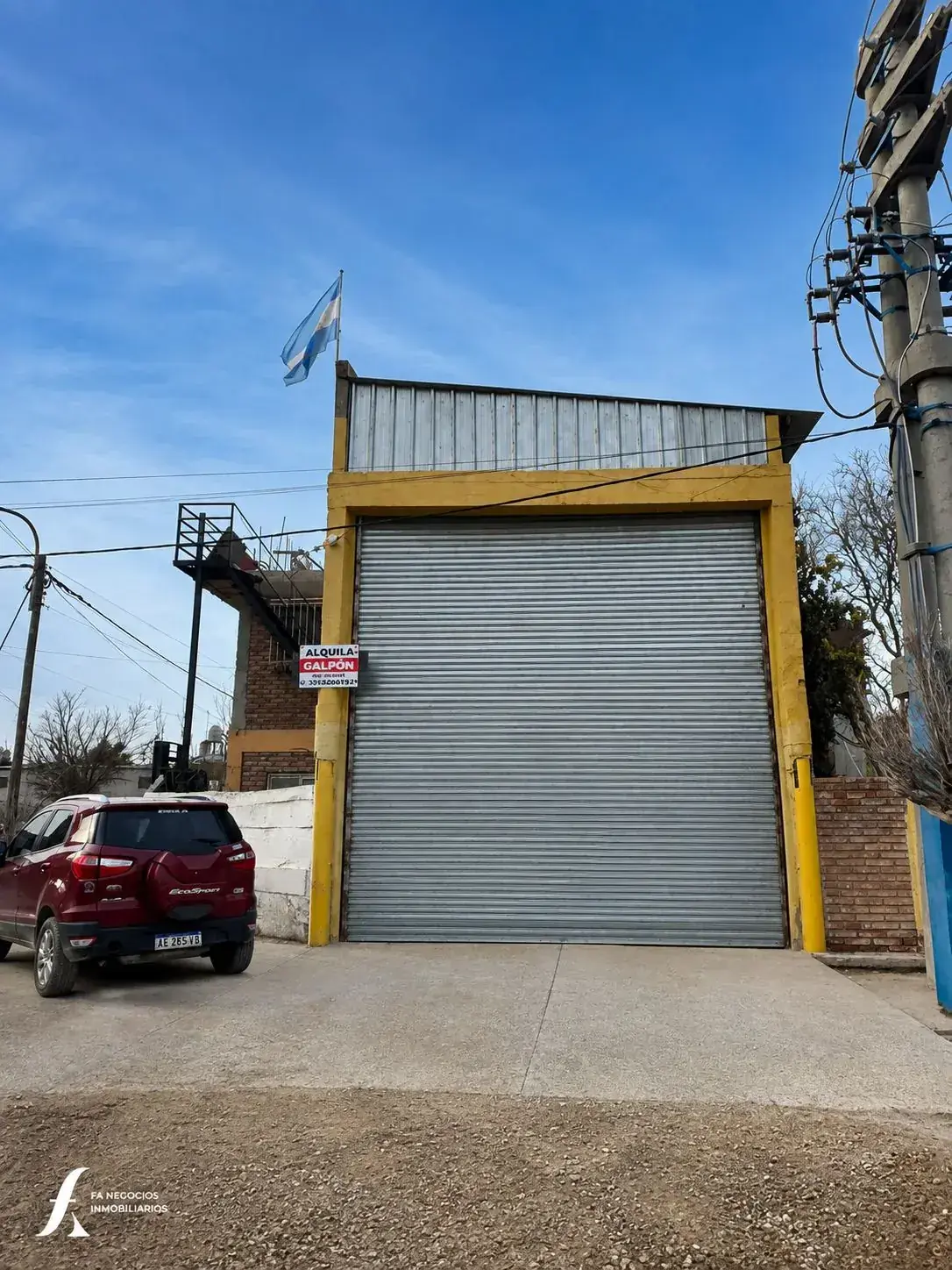 Galpón en alquiler en el Parque Industrial Liviano