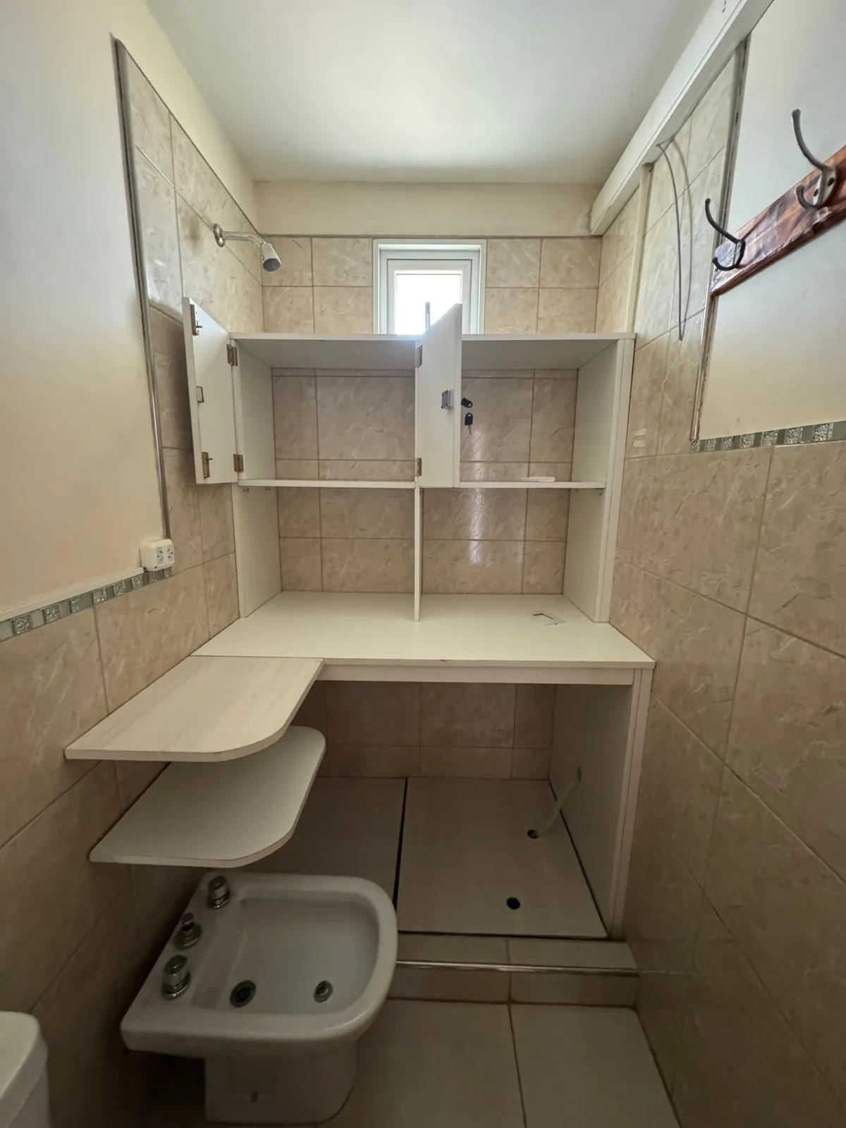 Local comercial en alquiler – Lewis Jones y Neuquén — foto 10