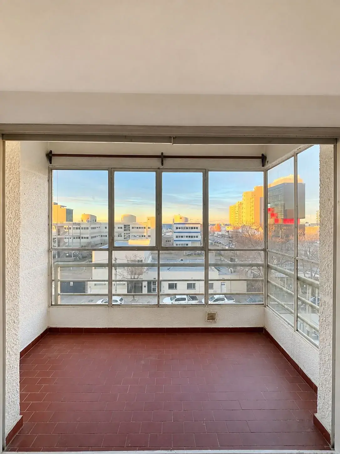 Departamento de 4 ambientes con vista al mar en Puerto Madryn — foto 2